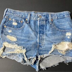 Levi’s 501 shorts